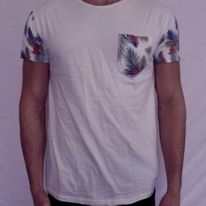 Cotton On T-Shirt with Floral Sleeves and Pocket